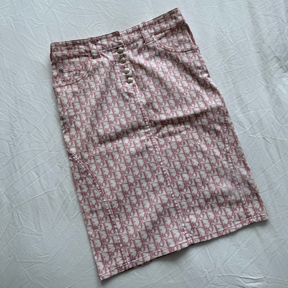 Vintage Dior Pink Knee-Length Pencil Skirt